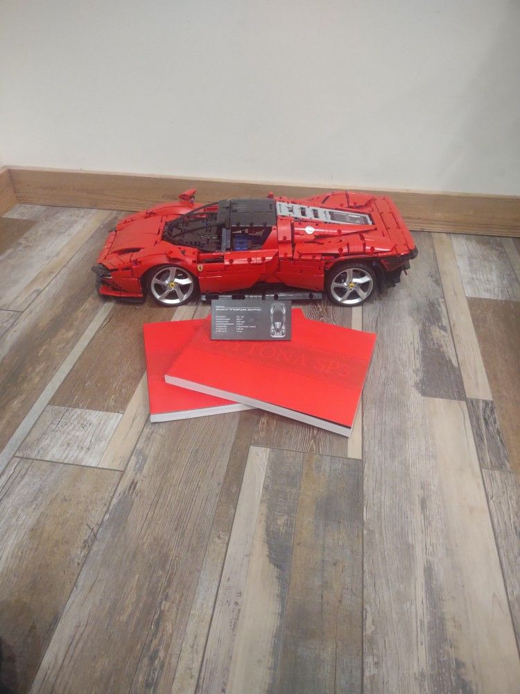 Lego Technic Ferrari Daytona SP3