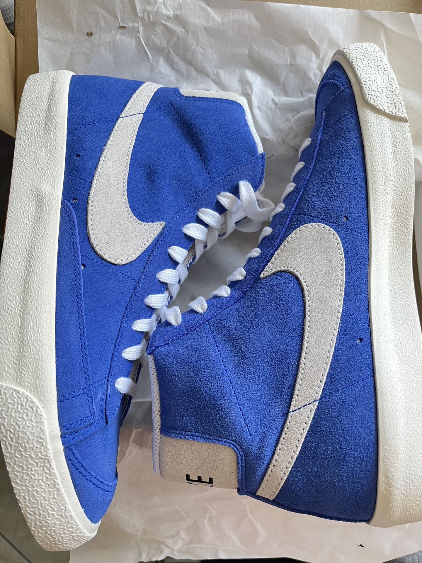 Nike Blazer Mid Suede - Brown & Blue Pairs SZ9