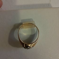 NEW  HUGGIES-   ( RING GUARDS)          PICK UP ONLY