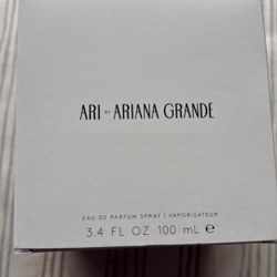 Ariana Grande “Ari”