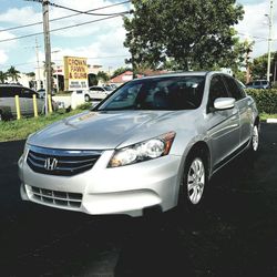 12,900 cash Honda Accord 2011 pocasmillas 51
