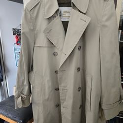 London Fog Trench Coat  36M