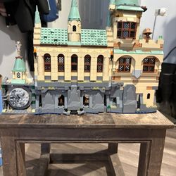 Hogwarts Castle Lego 