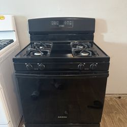 Stove Amana  Everything Working 