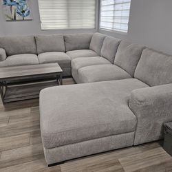 Thomasville-Style Modular Sectional Sofa – Beige/Gray