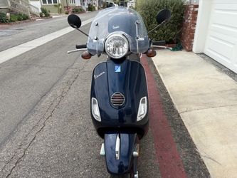 2012 Vespa lx150