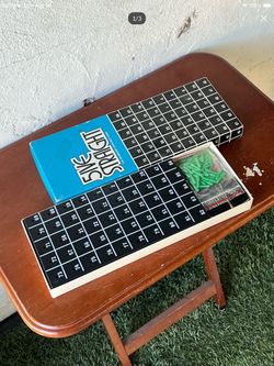 Vintage! 1968 Straight Line Products 5ive Straight The Pegboard Strategy Game