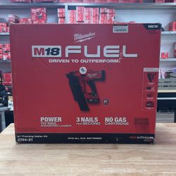 Milwaukee M18 FUEL 3-1/2 in. 18-Volt 21 Deg. Lithium-Ion Brushless Cordless Framing Nailer Kit with 5.0 Ah Battery, Charger, Bag