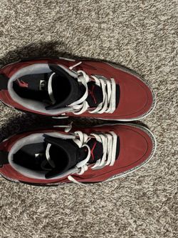 Jordan 4 spizike red