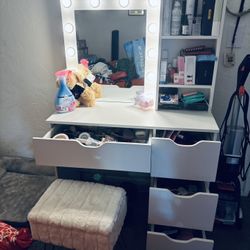 Vanity 