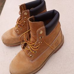 Timberland Shoes  Size 7 