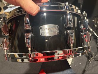 Yamaha Absolute Hybrid Maple Snare Drum