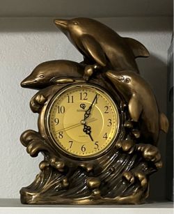 Goddess Dolphin Quartz Mantel Clock