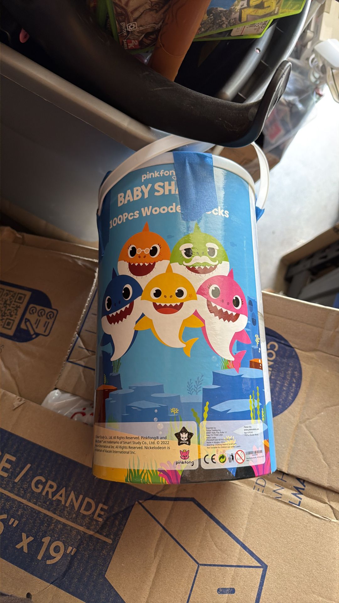 Nickelodeon pinkfong baby shark wooden