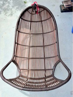 Swinging Chair