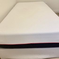 ****Twin Bed Memory  Foam Mattress ****