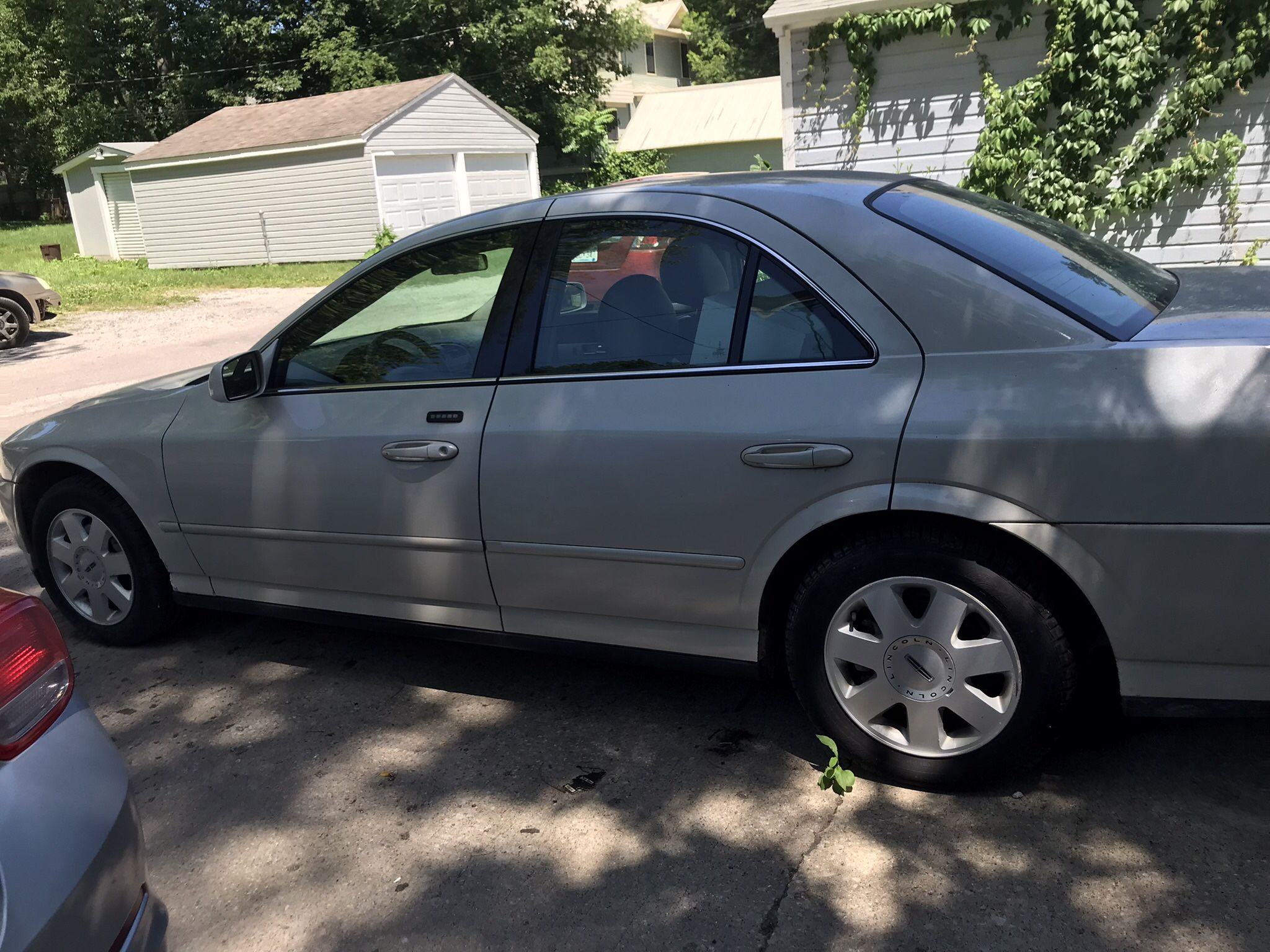 2004 Lincoln LS