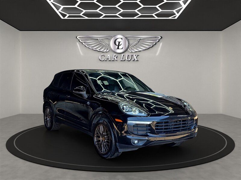 2017 Porsche Cayenne Platinum Edition