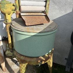 Antique Washing Machine