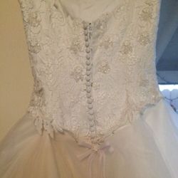 Wedding dress white