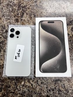 15 PRO MAX 256GB ATT