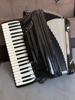 Vintage Crucianelli Accordion Made In Italy