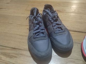1 pair of Nike shoes, 2 pairs of jordans