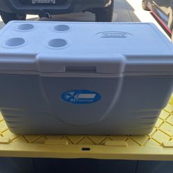 COLEMAN EXTREME 70QT COOLER