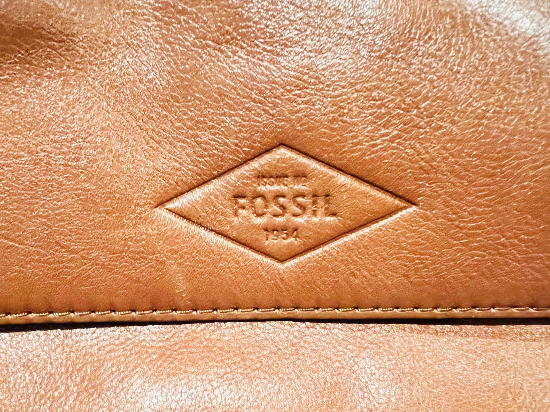 Fossil Defender Messenger Cognac Bag