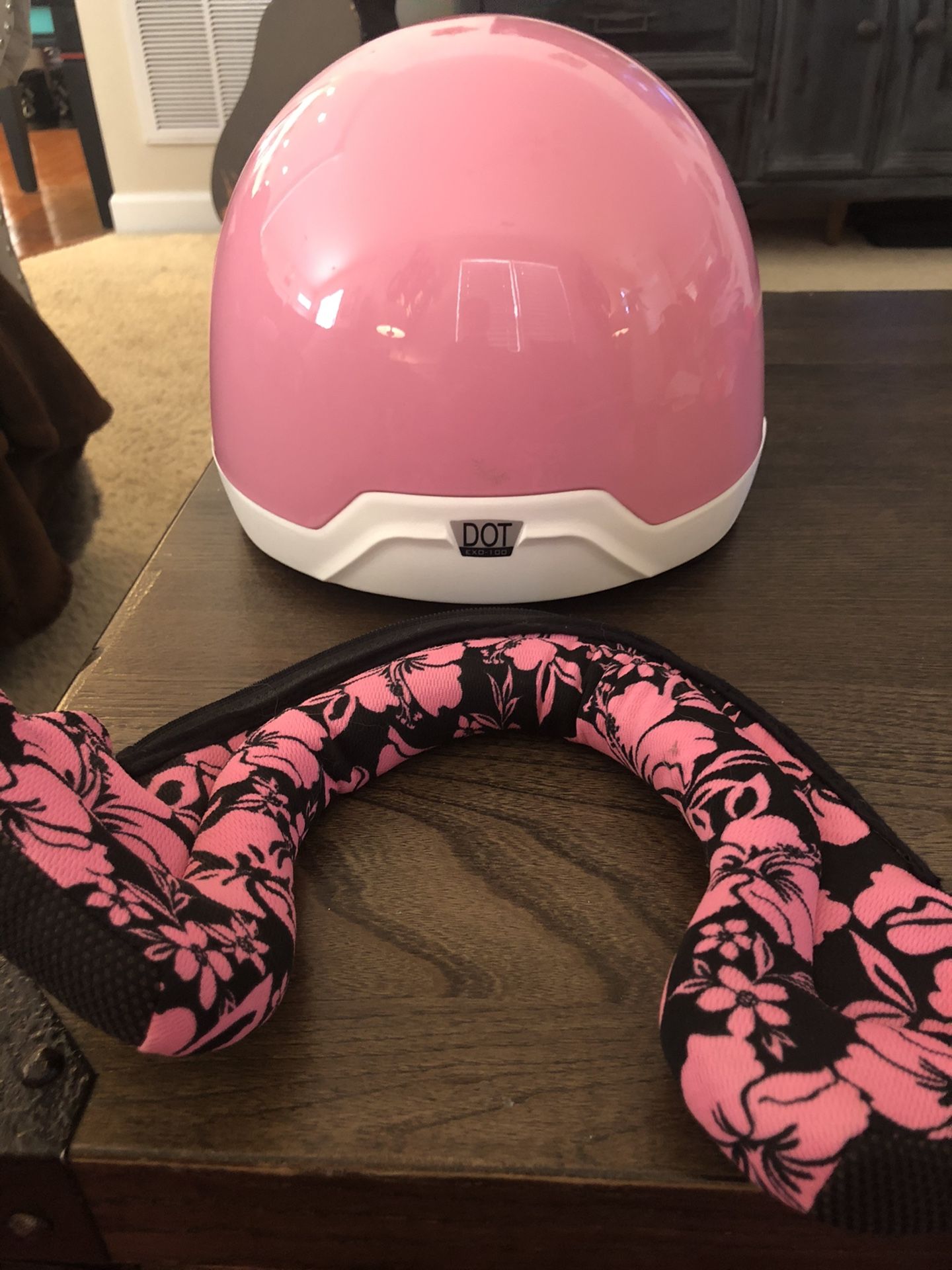 Bubble Gum Pink Motorcycle Helmet W/goggles