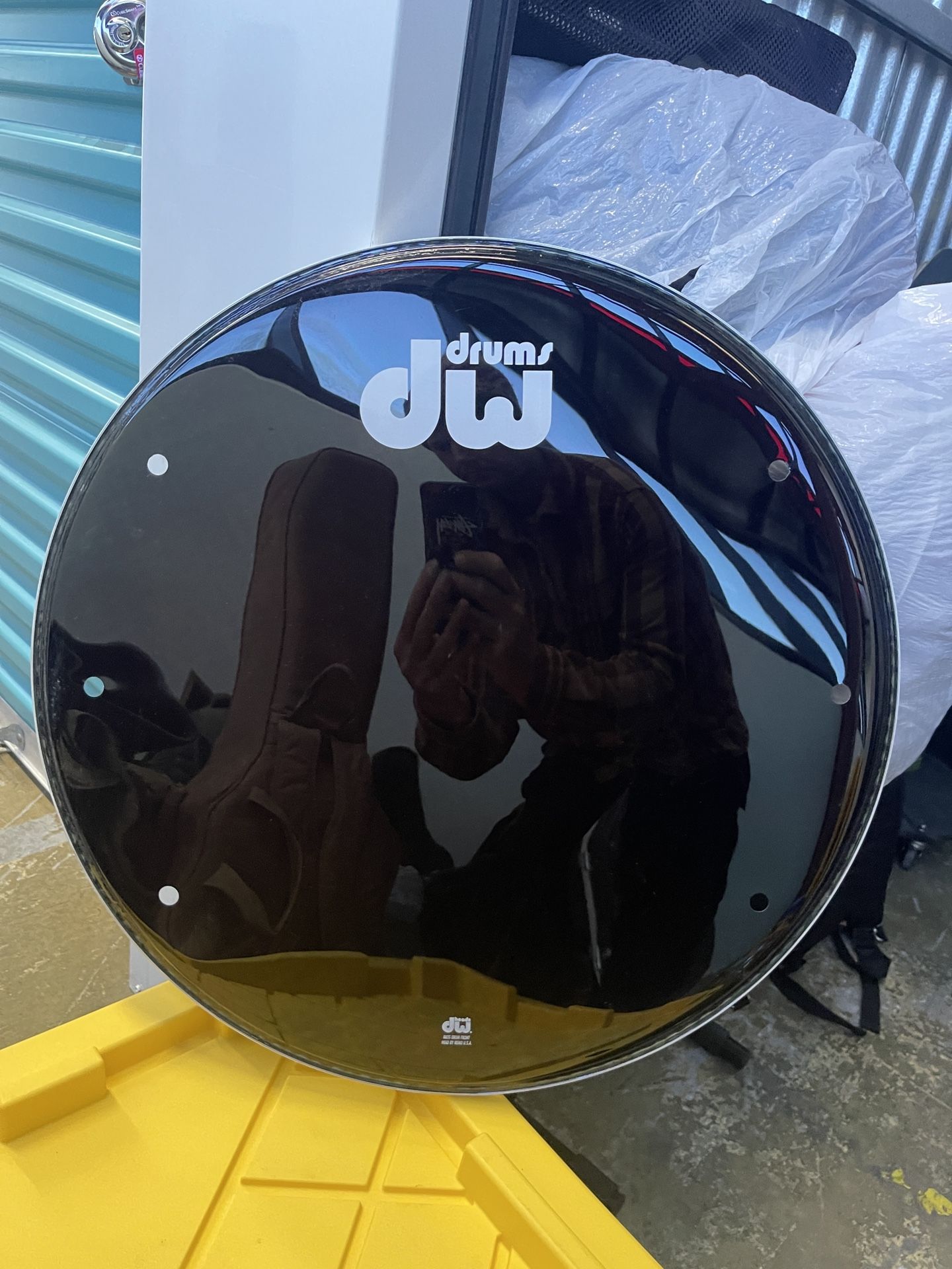 DW Kick Head Front 