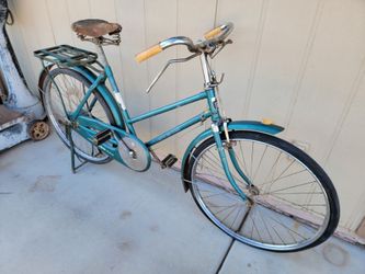 Japanese Lyon Ladies 26" Wheel Vintage Cruiser Rod Brake Bicycle