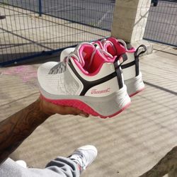 Brand:Thoroughgood/Size:5.5/Color:White,Pink And Gray