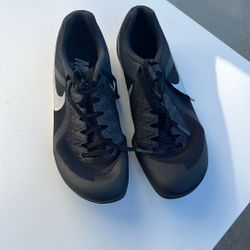 Nike Track And Field Shoes Girls Size 7