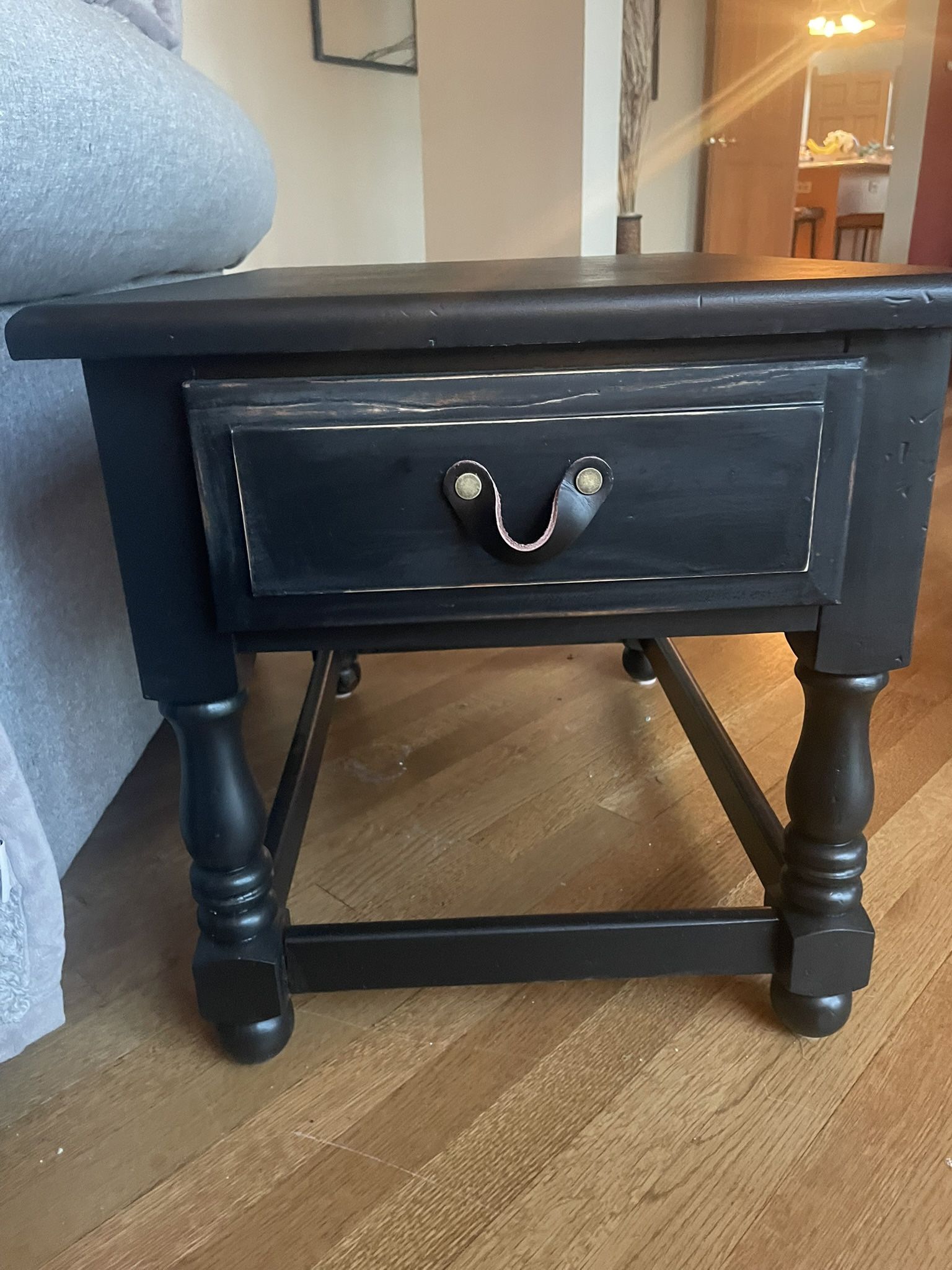 Distressed Deep Side Table