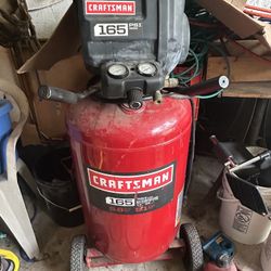 Air Compresser 33 Gallon
