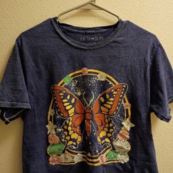 2 Tshirts 7
