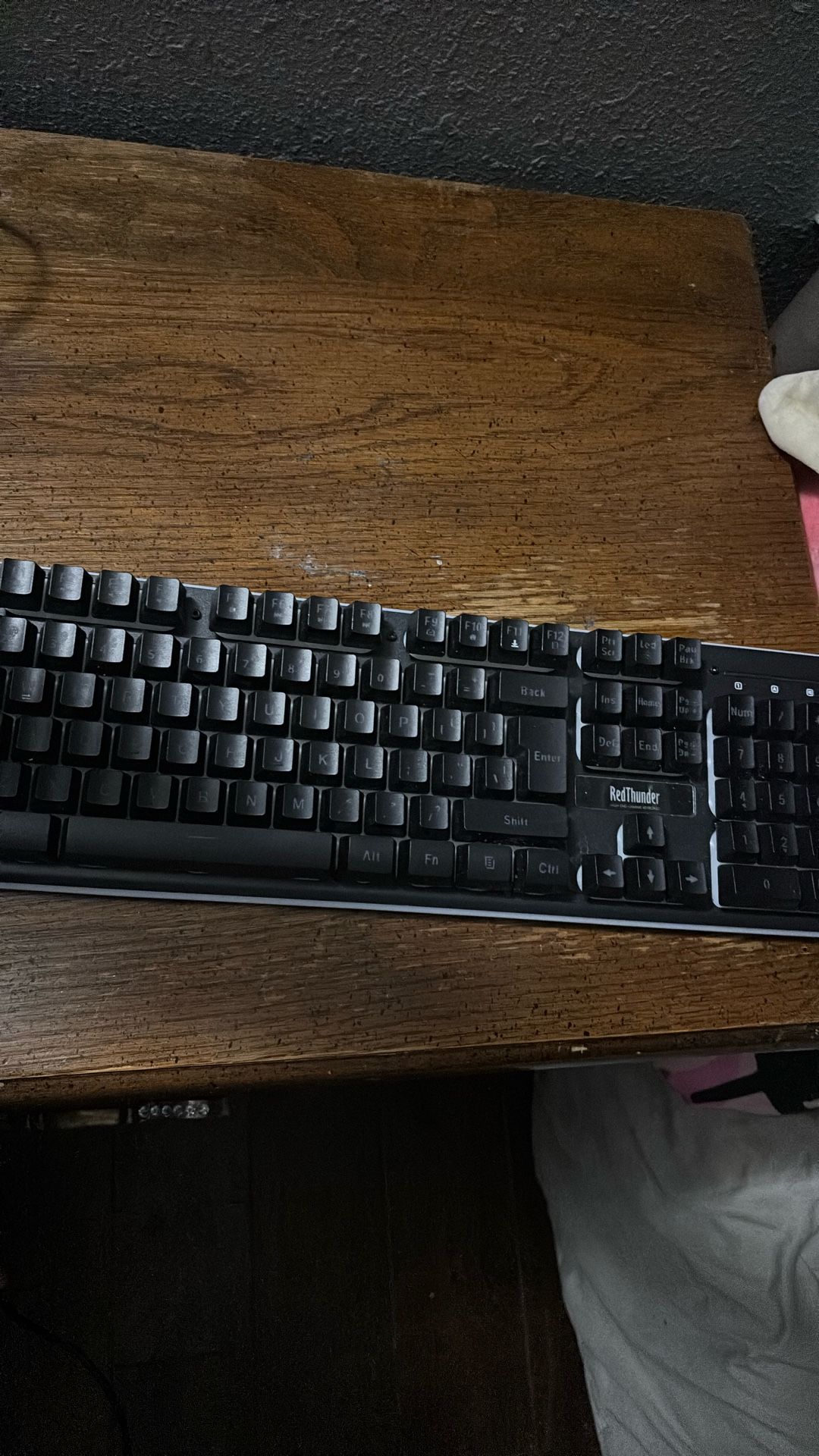 REDTHUNDER Keyboard (LED LIGHT)
