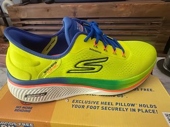 Brand New Skechers Hands Free Slip-ins – Men’s Size 12