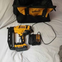 Dewalt Dcn660d1 Finishing Gun