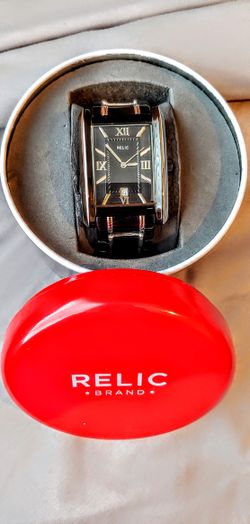 Relic 2-tone (black & silver) watch!! $15!!