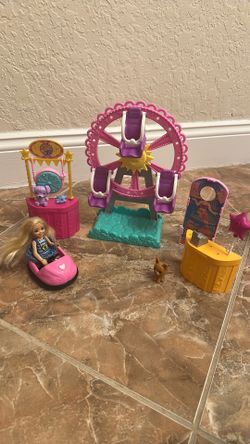 Barbie Club Chelsea Doll and Carnival Playset