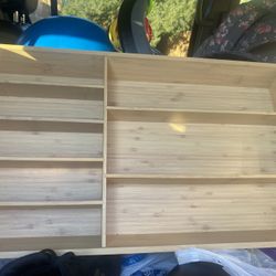 Dispensador Para Las Cucharas Esta Nuevo 