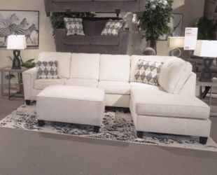 Sectional couch for living room