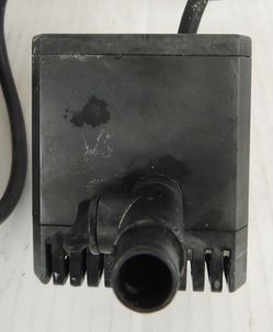 Beckett M130AUL Fountain or Pond Pump 130 GPH