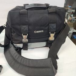 Canon Digital SLR large Camera And Lesn Gadget Bag With Shoulder Strap
