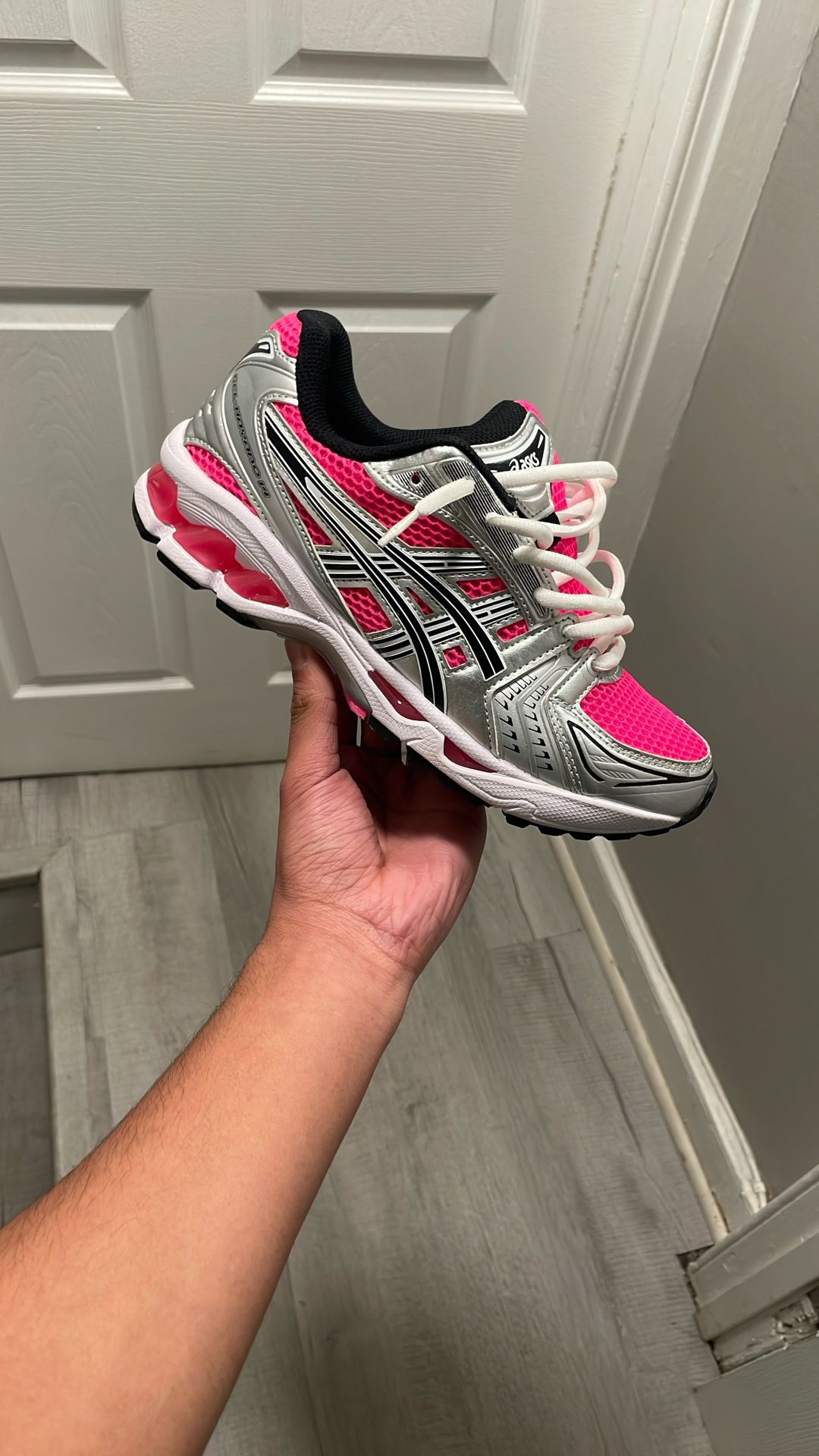 ASICS Gel Kayano 14 pink glo