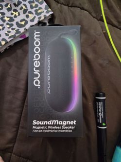 Pure boom speaker