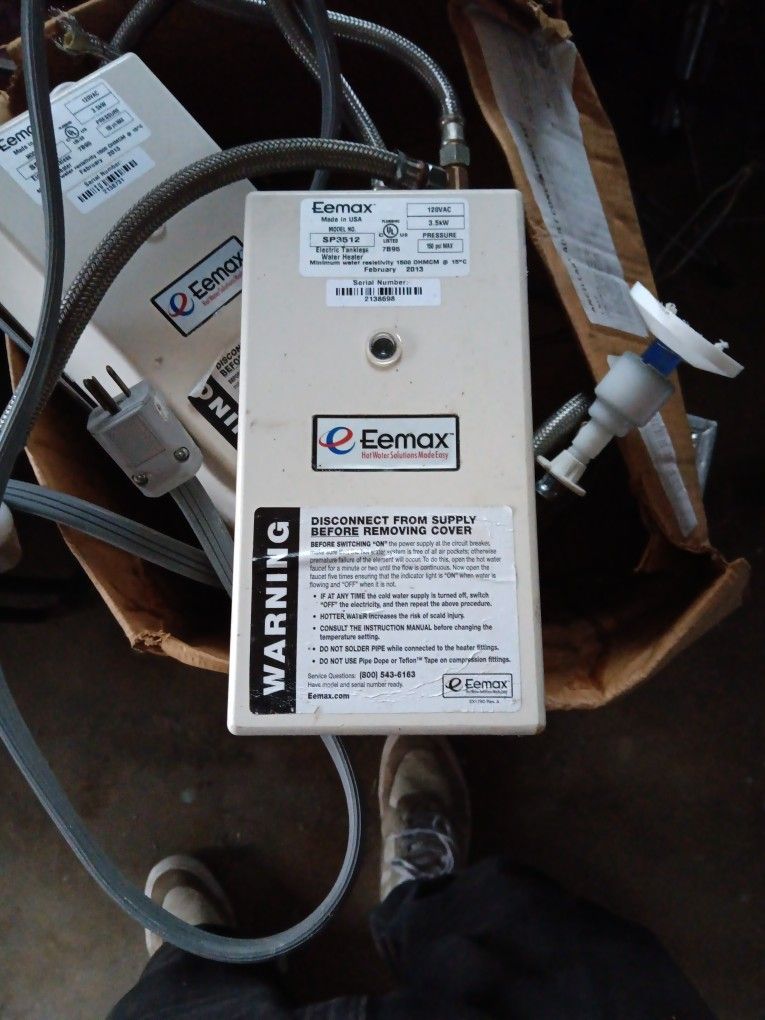 Eemax Sp3512 Tankless Water Heater