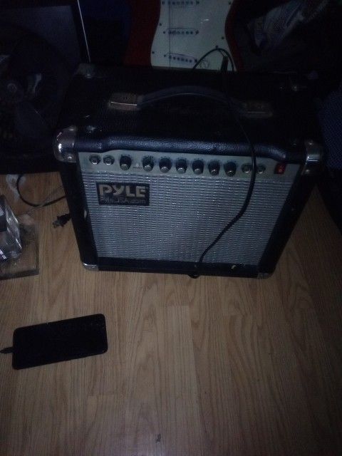 Pyle Amplifier 